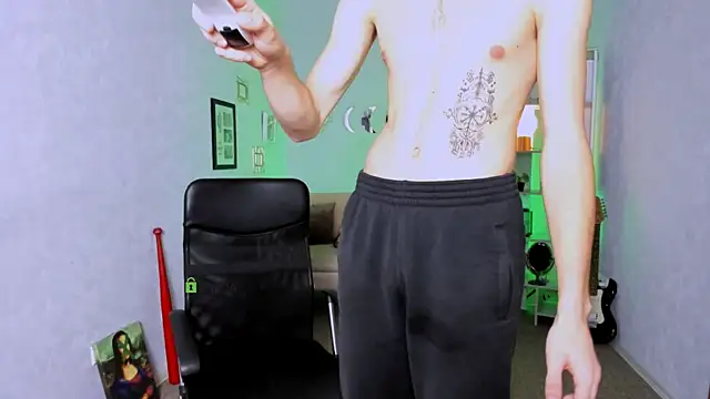 astren villo online show from November 23, 10:15 am