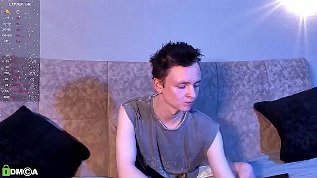 Logan mett online show from November 6, 11:08 pm