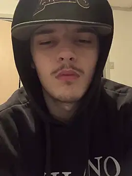 CarmeloA online show from January 10, 4:39 am