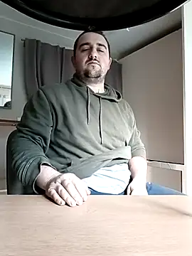 dadou85h online show from February 25, 8:15 am