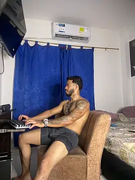 Kylian Alessandro online show from March 3, 3:14 am