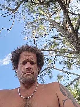 Snapshot of shainnfk chatting on October 29, 2:09 pm shainnfk online show from October 29, 2:09 pm