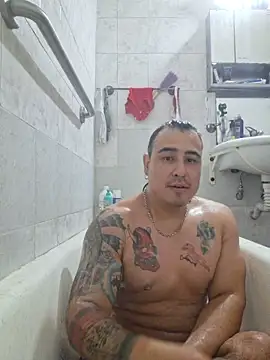 Rueditasss online show from June 22, 1:15 pm