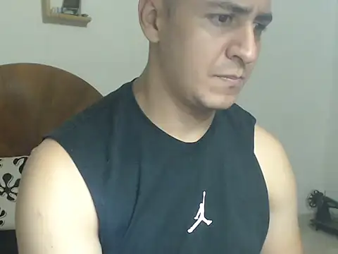 DarkTheKing online show from November 11, 5:34 am