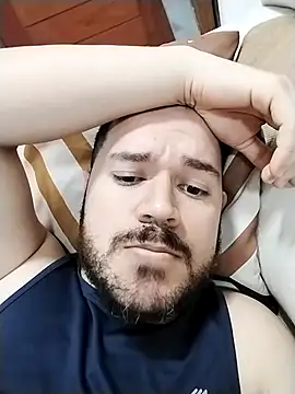 Branquinhowm online show from December 18, 1:45 am