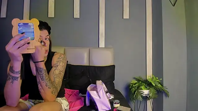 ArohomLester online show from February 20, 1:13 pm