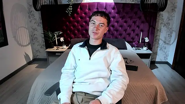 Lil James online show from March 19, 8:23 pm