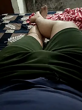 Snapshot of sahildevil9925 chatting on October 22, 1:15 pm sahildevil9925 online show from October 22, 1:15 pm