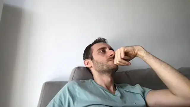 LukaShyGuy online show from June 7, 8:54 am