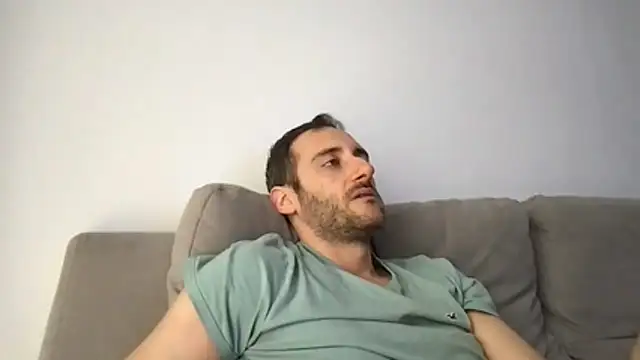 LukaShyGuy online show from June 5, 8:31 am