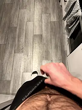 sevenisthemagicnum online show from January 14, 8:45 pm