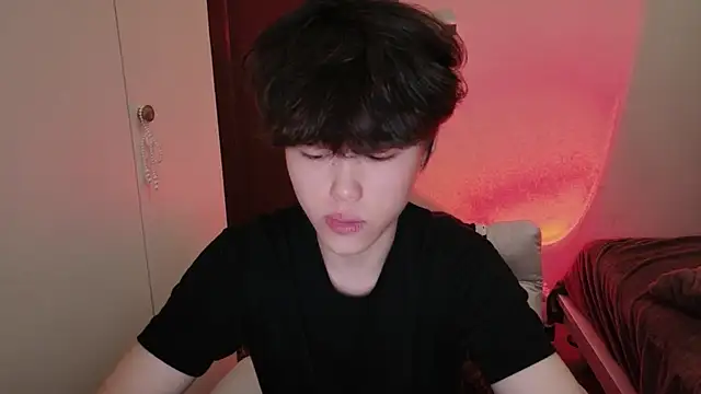 L1kuto online show from March 7, 5:00 pm