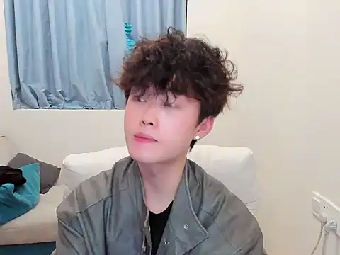 L1kuto online show from November 16, 11:12 am