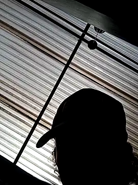 Khalid16  online show from November 11, 2:22 pm