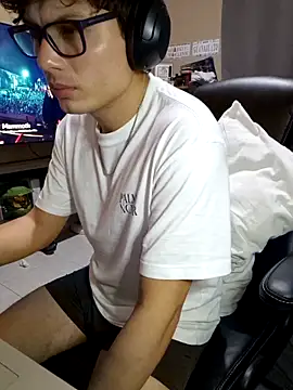 Ais B10 online show from February 8, 6:08 am