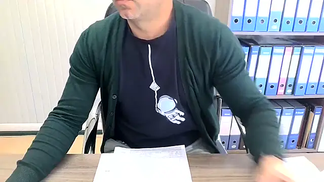 Evasionee online show from April 10, 7:15 am