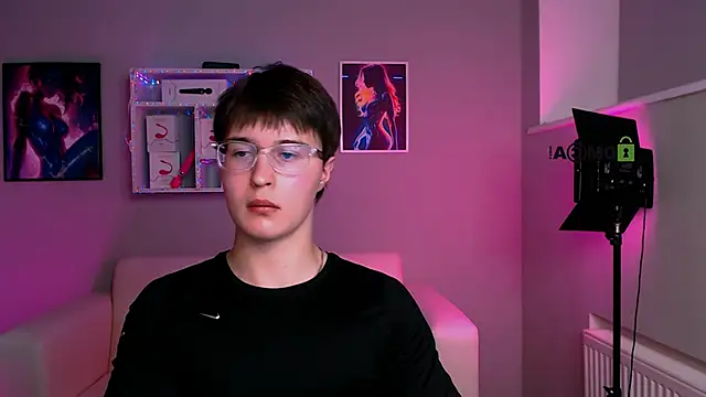 teo wilson online show from November 5, 3:14 pm