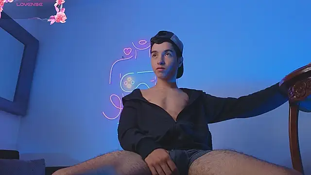 Dallen Grant online show from December 14, 12:23 pm