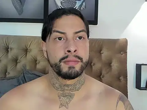 christopher palmerjs online show from April 8, 1:39 am