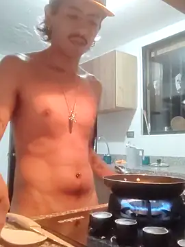 SkinniYamo online show from October 29, 3:09 am