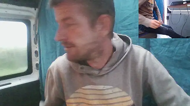 maxtoxic hot online show from October 29, 3:04 pm