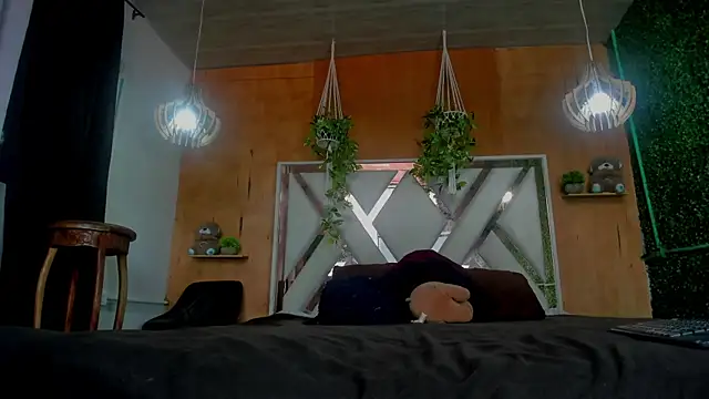 wild best online show from May 5, 1:24 pm