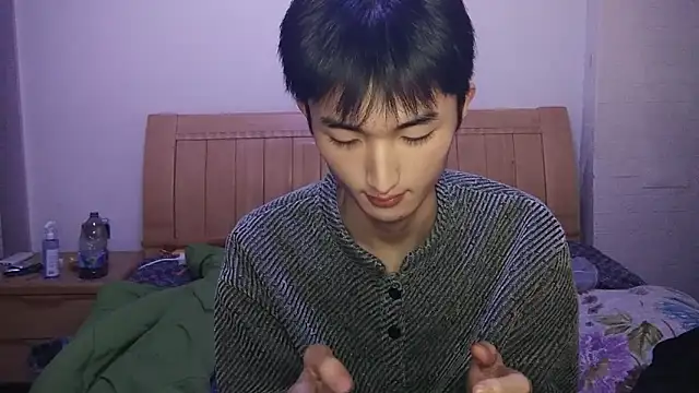 N228 online show from December 22, 12:19 am