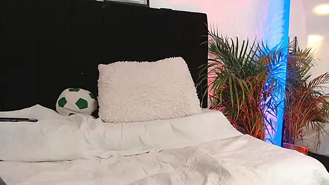 jaiden thoner online show from November 28, 6:38 am