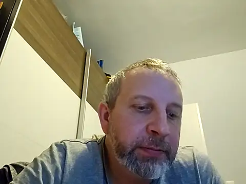 ghost430000 online show from December 13, 9:54 pm