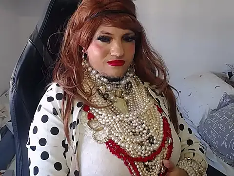 Snapshot of VanesaCrossic chatting on September 13, 7:53 am VanesaCrossic online show from September 13, 7:53 am