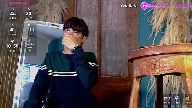 Leo Glow online show from February 7, 1:29 pm