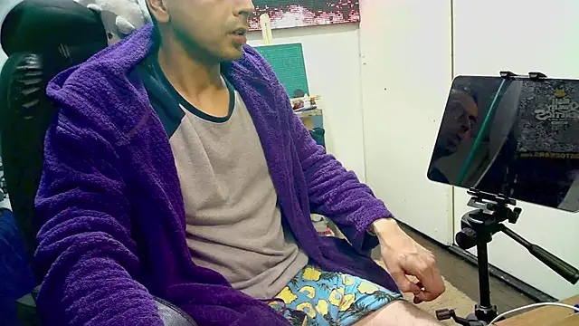 YoungStallionXL online show from February 23, 9:55 am