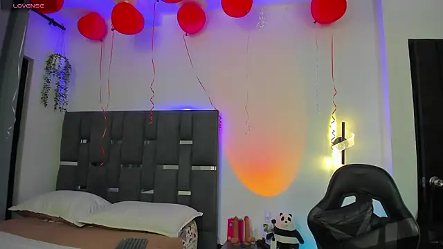 noah corvelle online show from February 26, 4:47 am