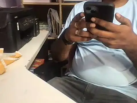 KingCobra 07 online show from July 6, 9:50 am