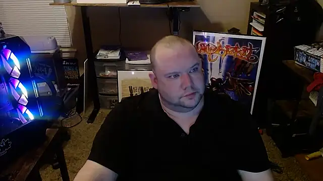 MegaChip online show from December 3, 8:20 am