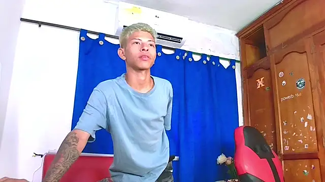 Tessachains 2  online show from February 23, 5:36 pm