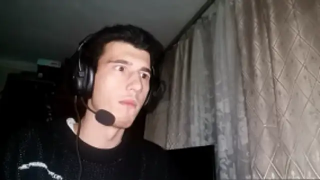 JamesLagerfeld online show from November 7, 10:35 pm