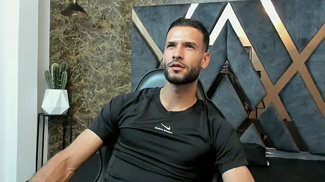 Jacob Benelli online show from February 16, 11:25 pm