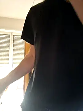 CuteDaddy92 online show from March 2, 8:43 am