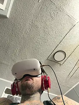 trickydickydaddy online show from March 7, 6:11 am