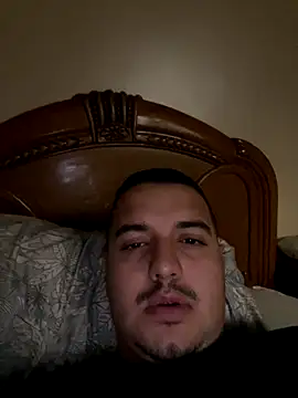 issambbh online show from November 8, 9:45 am