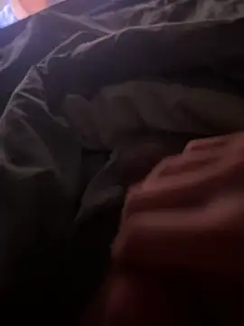 groschibre40100 online show from December 14, 8:38 pm