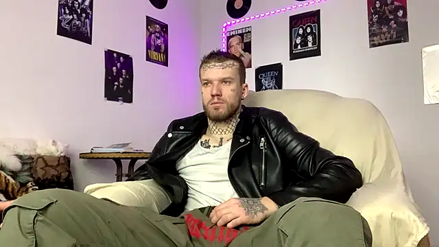 Huntall77 online show from March 2, 5:08 am