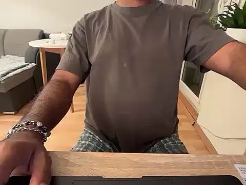 patty soumis online show from November 10, 4:56 pm