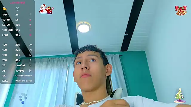 FelipeGonzalezz online show from December 3, 12:33 pm