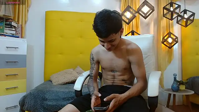 Jordan red online show from November 18, 4:16 am