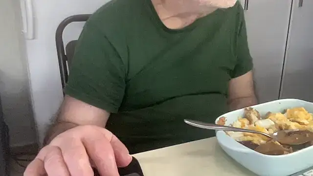 coach-karl online show from March 9, 11:47 am