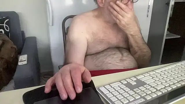 coach-karl online show from March 18, 9:10 pm