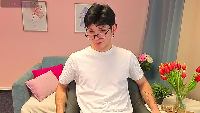 LiamRivers online show from November 12, 2:01 pm