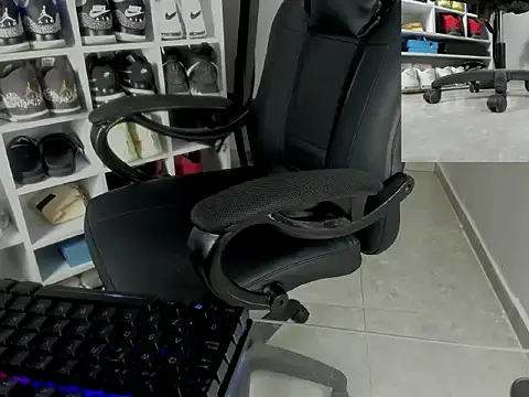 master leather online show from January 8, 1:55 am